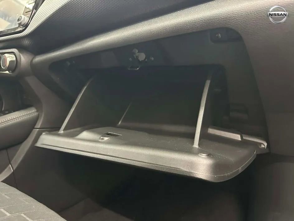 Used 2023 Nissan Kicks SV image 20