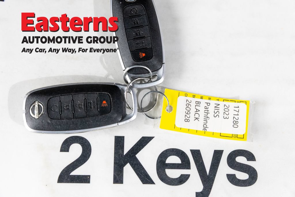 Used 2023 Nissan Pathfinder SL w/ SL Premium Package AWD/4WD image 26