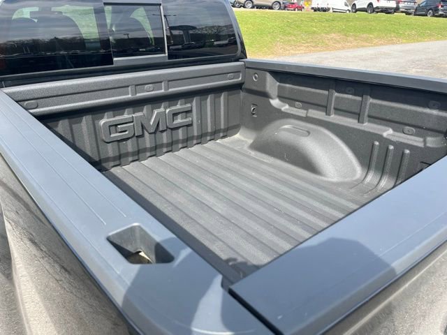 Used 2022 GMC Canyon AT4 w/ Trailering Package image 8