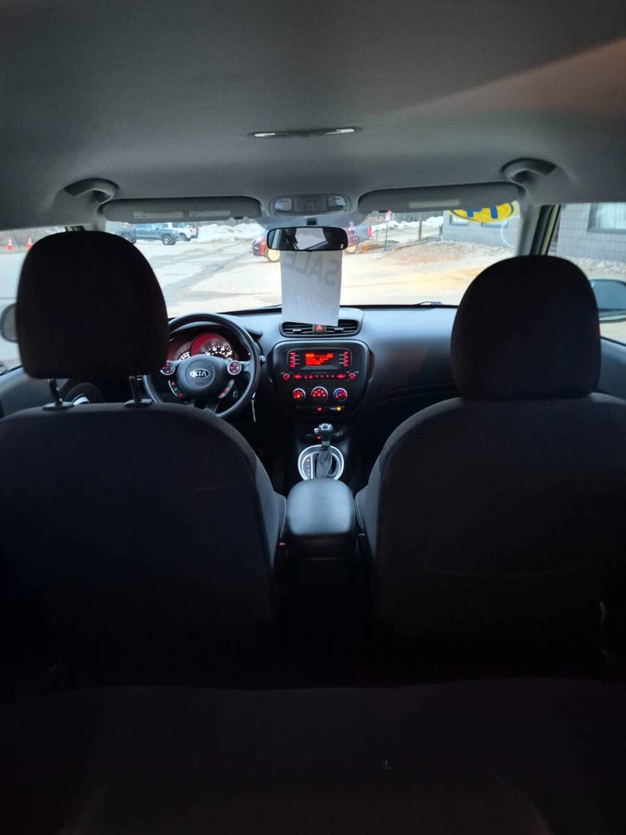 Used 2014 Kia Soul FWD image 8