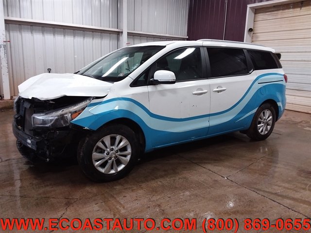 Used 2015 Kia Sedona LX FWD image 4