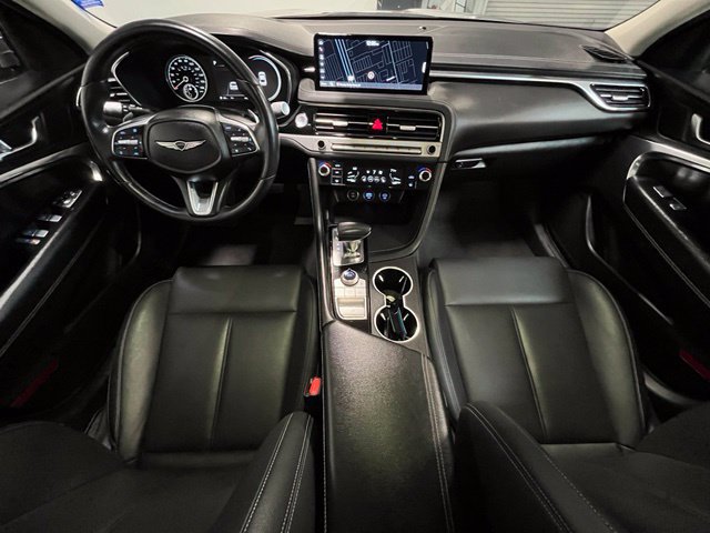 Used 2025 Genesis G70 2.5T RWD image 17