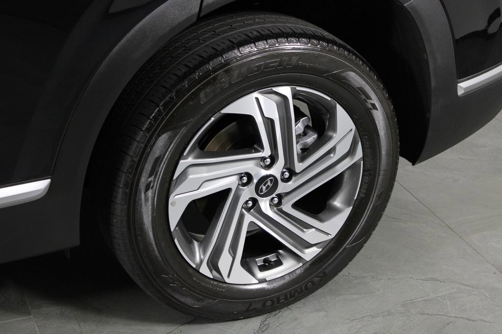 Certified 2023 Hyundai Santa Fe SEL w/ Premium Package image 13