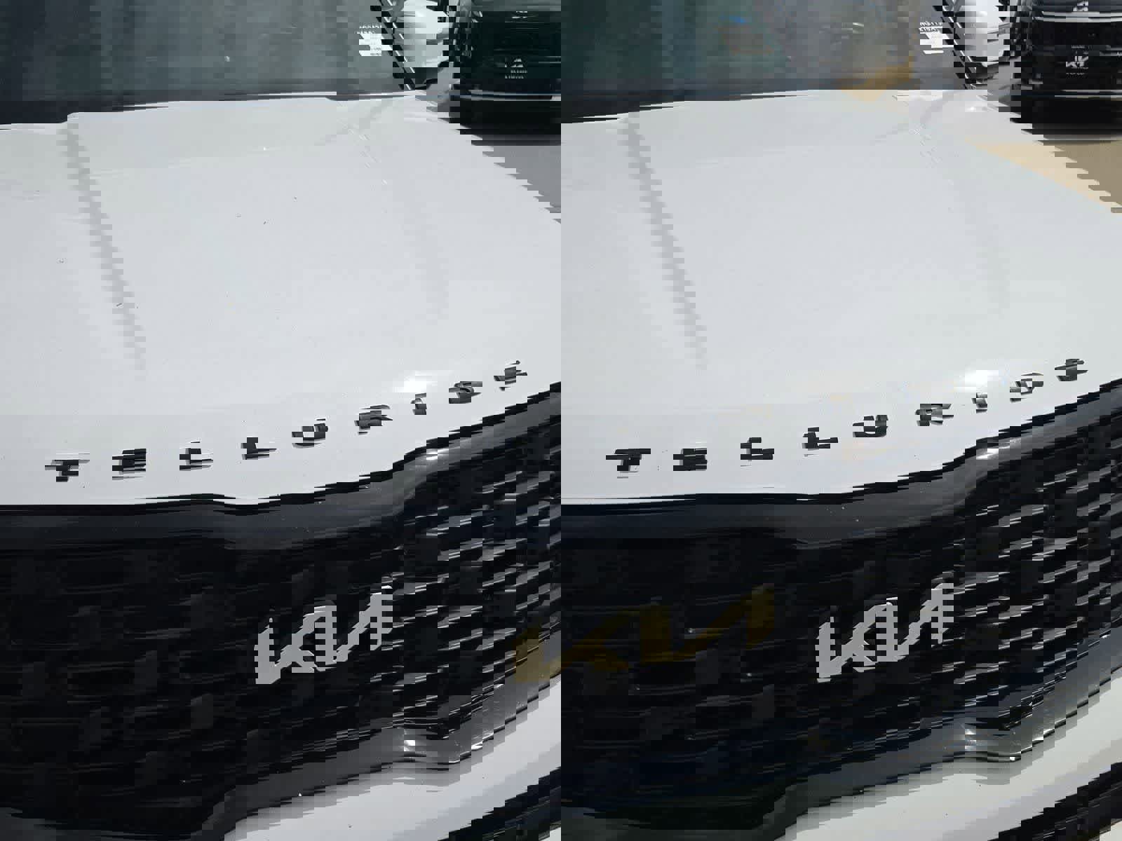 Used 2022 Kia Telluride EX w/ EX Premium Package image 11