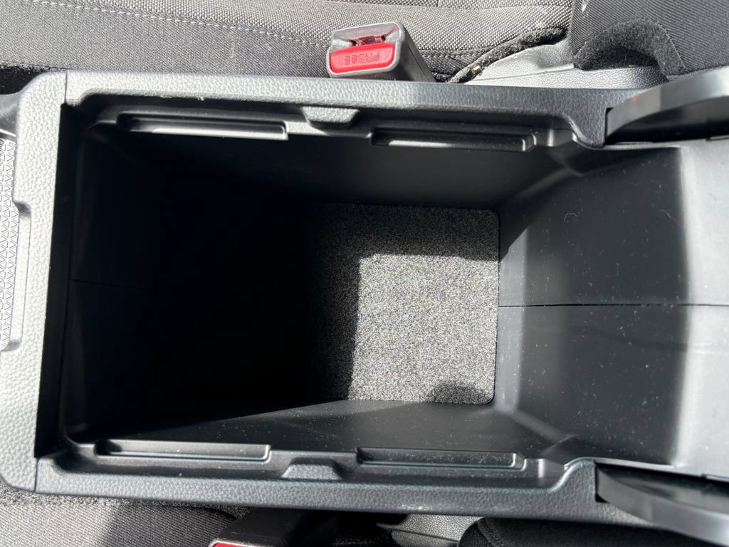 Used 2023 Honda CR-V LX image 28