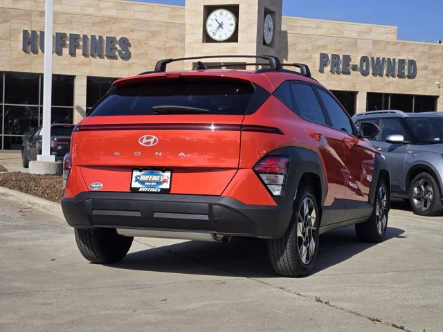 Certified 2025 Hyundai Kona SEL image 8