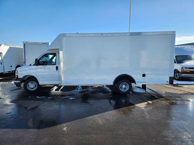 New 2026 Chevrolet Express 3500 w/ Power Convenience Package RWD image 4