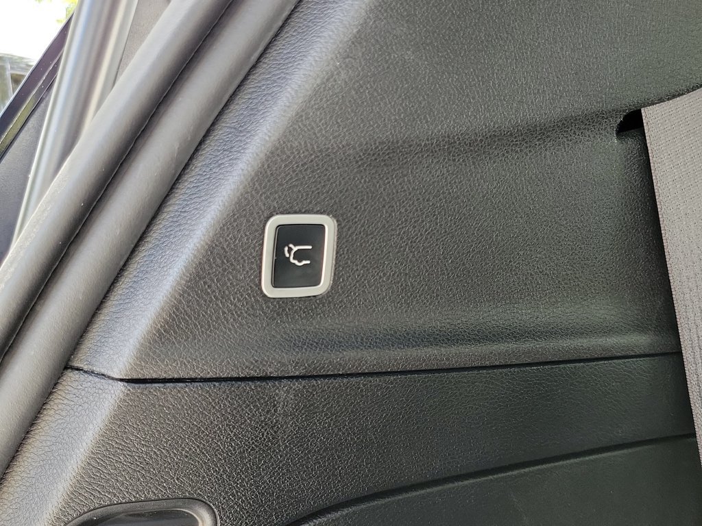 Used 2018 Chrysler Pacifica Touring Plus w/ S Appearance Package FWD image 7