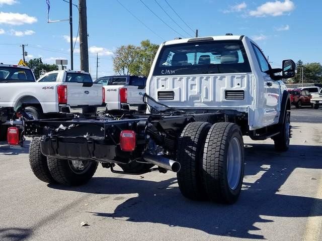 New 2026 Ford F550 2WD Regular Cab Super Duty image 3