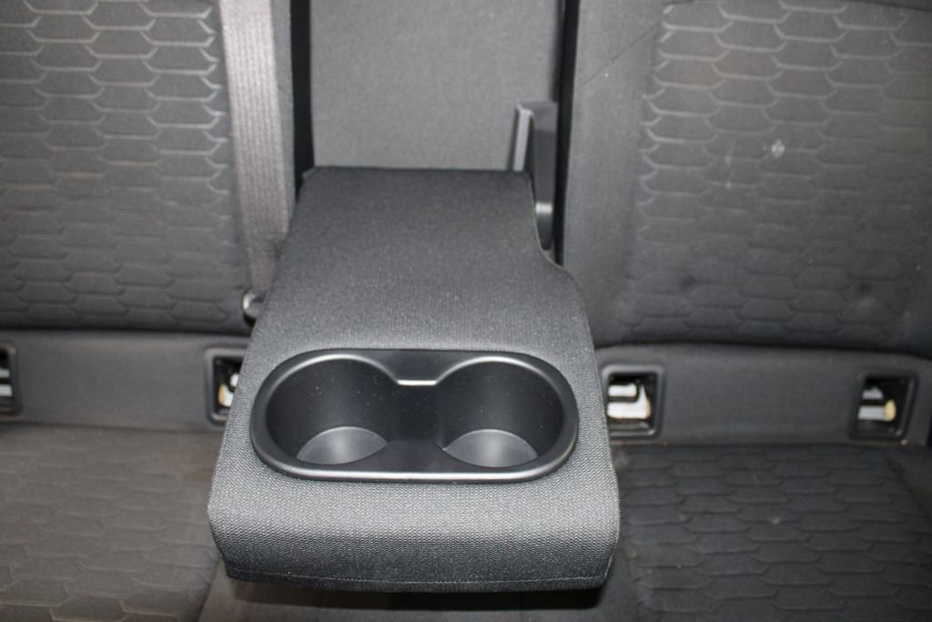 Used 2019 Toyota Corolla SE image 29