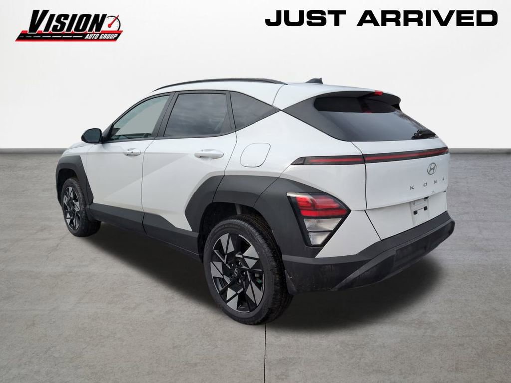 Used 2024 Hyundai Kona SEL image 7