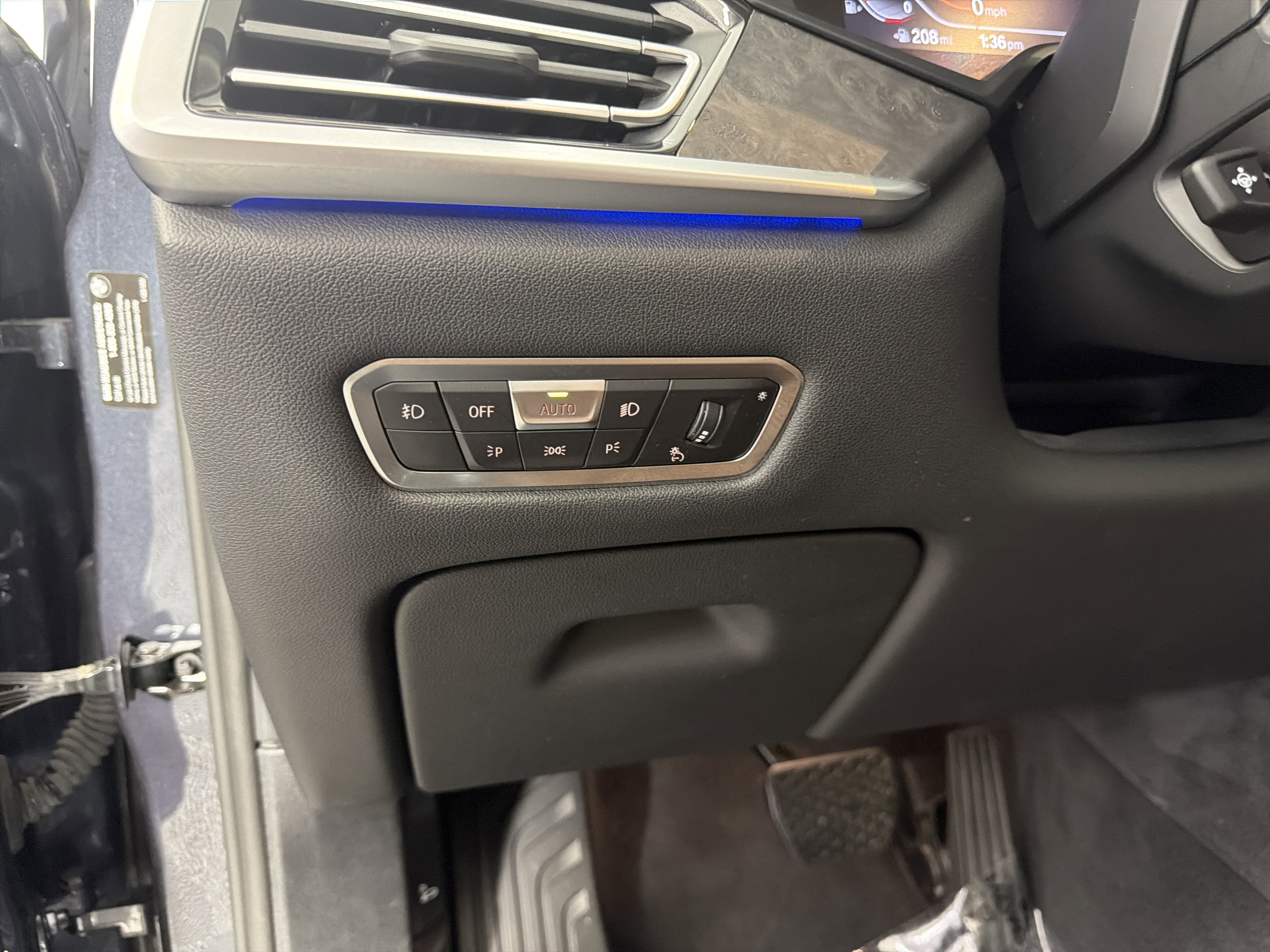 Used 2022 BMW X7 xDrive40i AWD/4WD image 9