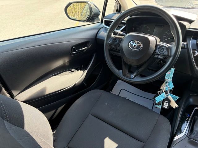 Used 2023 Toyota Corolla LE FWD image 29