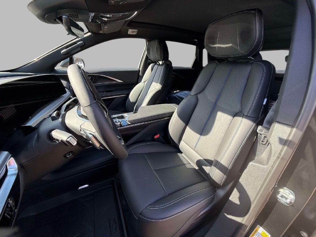 New 2026 Cadillac Lyriq V w/ LPO, Floor Liner Package AWD/4WD image 2