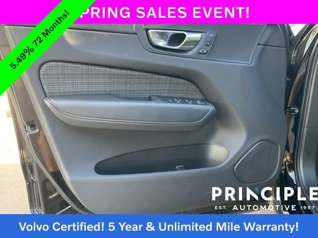 Certified 2025 Volvo XC60 B5 Core image 27