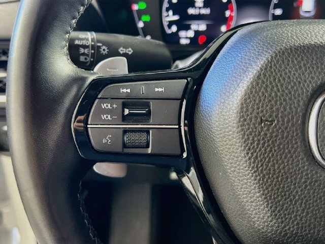 Used 2025 Acura ADX FWD image 17