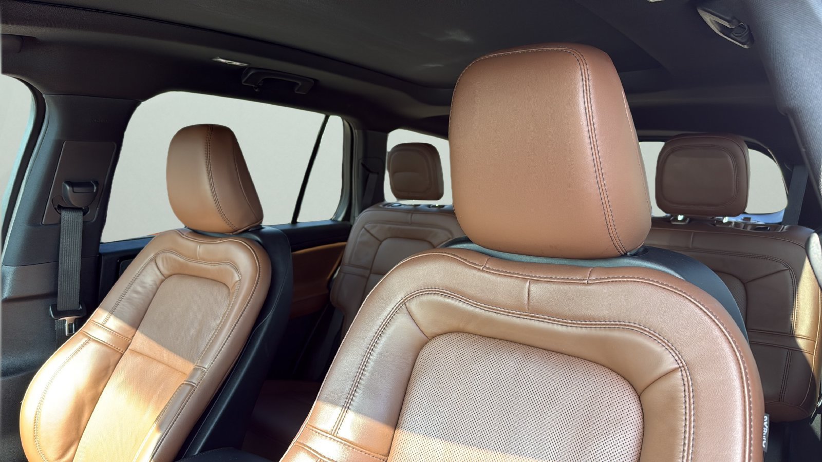 Certified 2022 Lincoln Aviator Reserve w/ Equipment Group 201A RWD image 7
