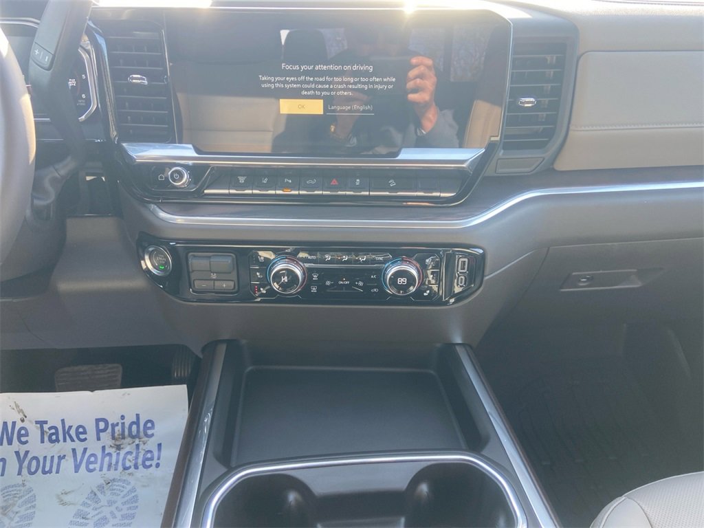 New 2026 GMC Sierra 2500 SLT w/ SLT Premium Package image 11