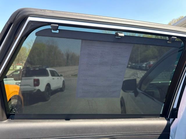 Used 2025 Nissan Pathfinder Platinum AWD/4WD image 29