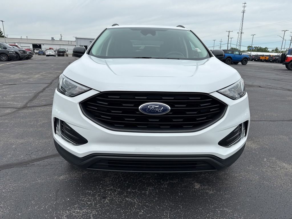 Used 2023 Ford Edge SEL w/ Sport Appearance Package AWD/4WD image 3