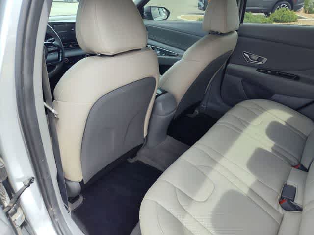 Certified 2021 Hyundai Elantra SEL w/ Convenience Package FWD image 15