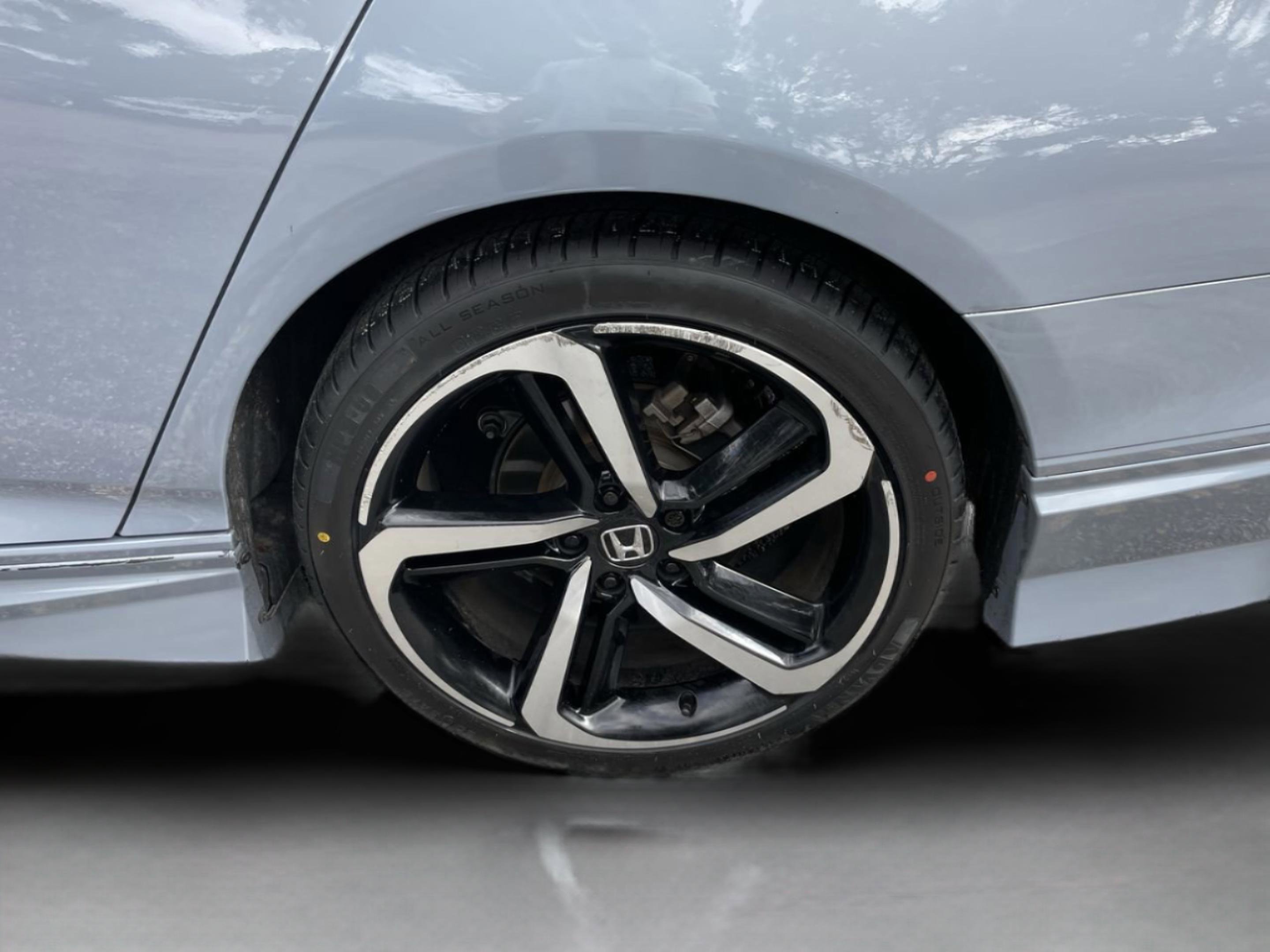 Used 2022 Honda Accord Sport image 31