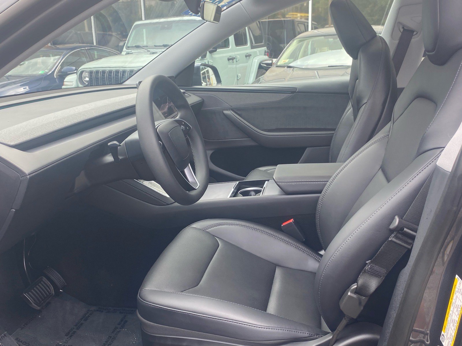 Used 2026 Tesla Model Y Long Range AWD/4WD image 12