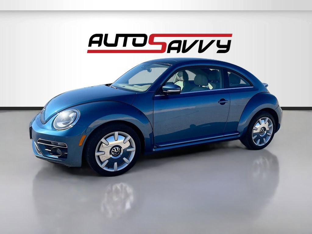 Used 2019 Volkswagen Beetle 2.0T SE w/ SE Premium Package FWD image 3