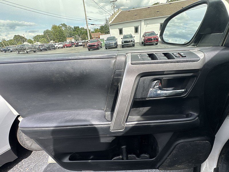 Used 2021 Toyota 4Runner SR5 image 10