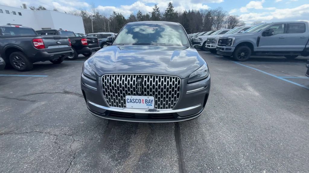Used 2025 Lincoln Corsair AWD w/ Equipment Group 101A image 14