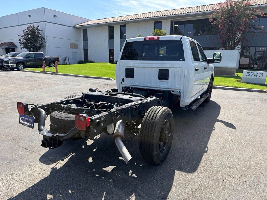 New 2025 RAM 2500 Tradesman RWD video 5