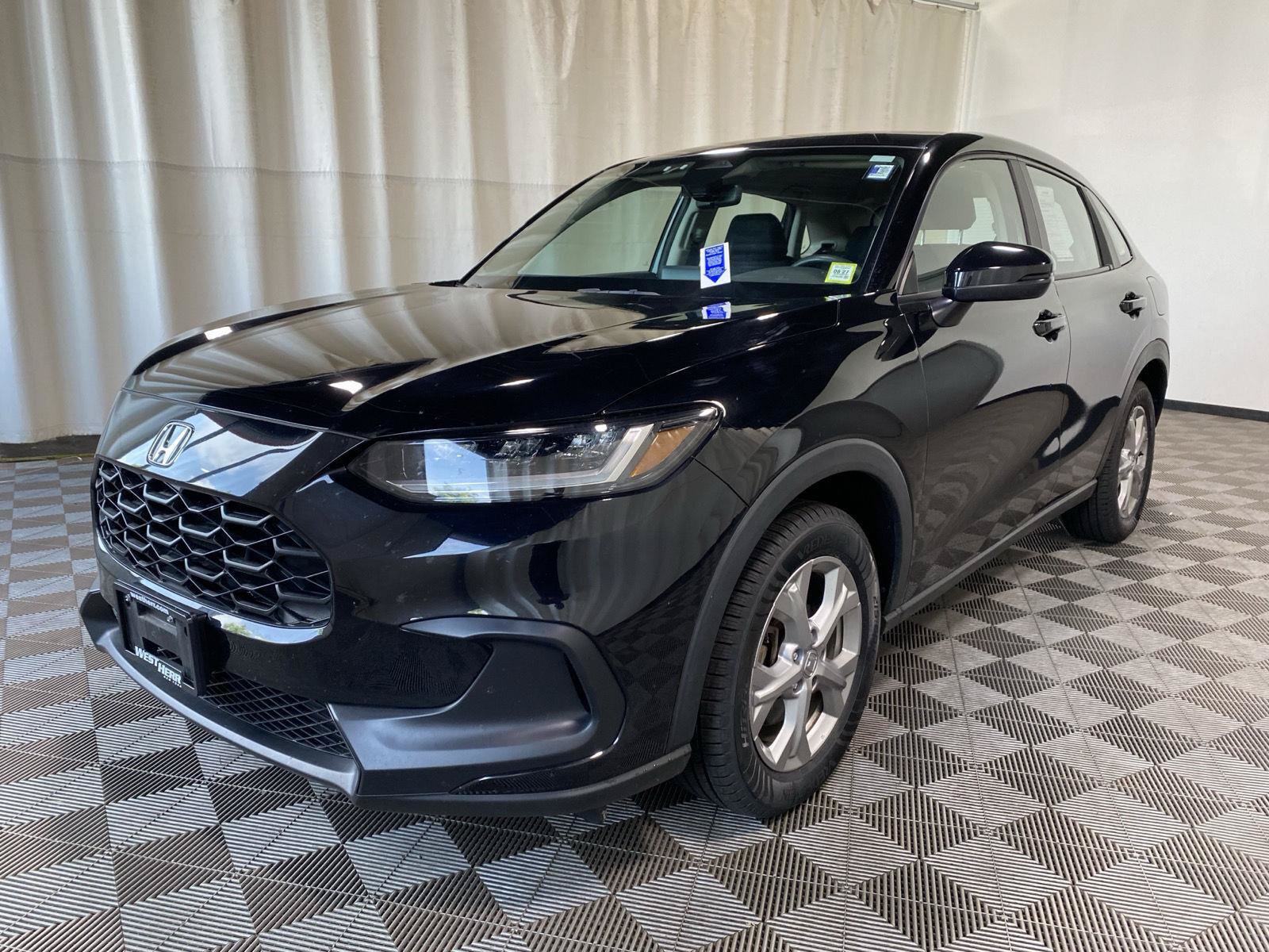 Used 2024 Honda HR-V LX image 3