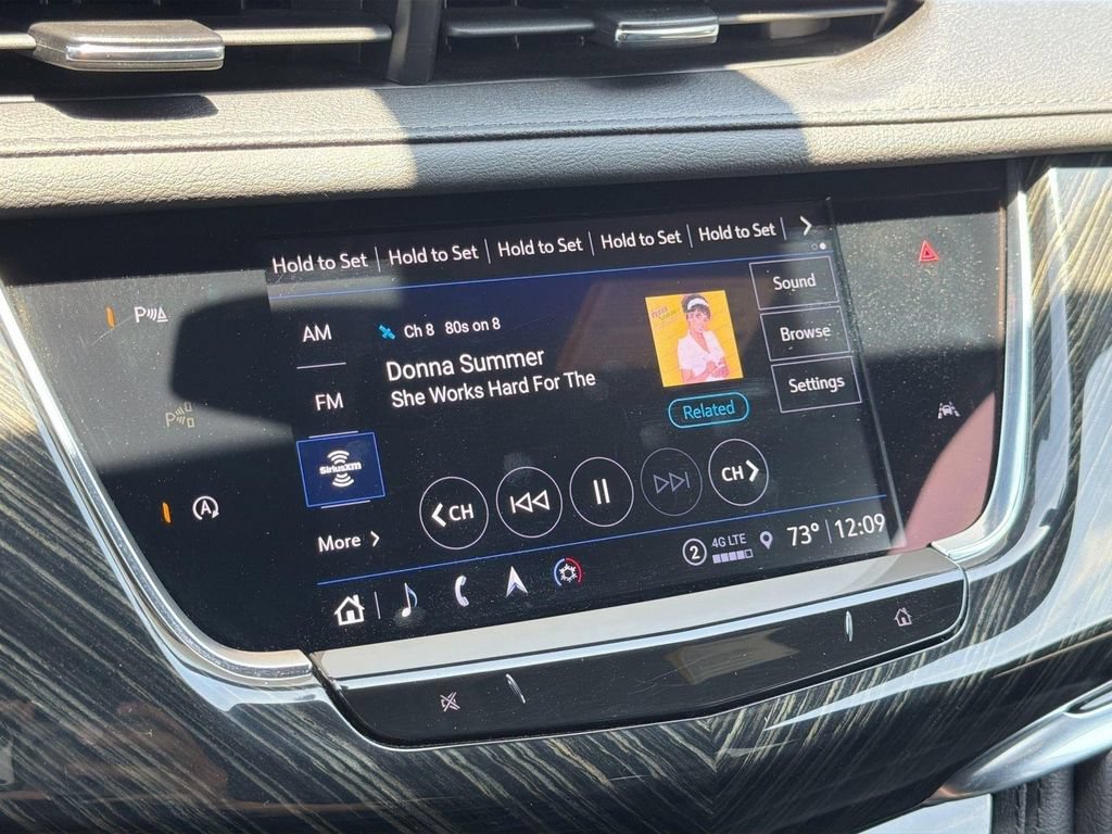 Certified 2023 Cadillac XT6 Premium Luxury FWD image 15
