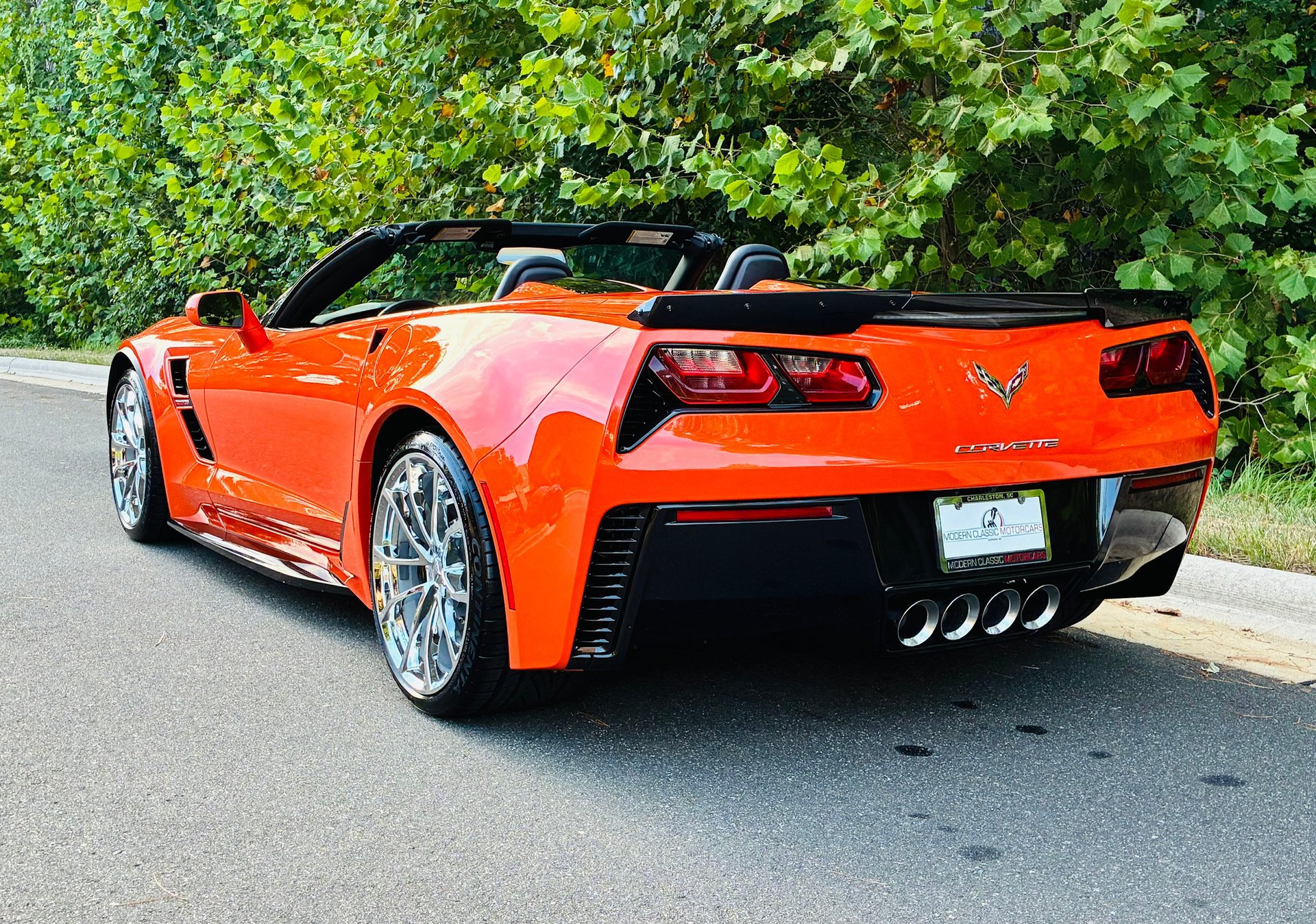 Used 2019 Chevrolet Corvette Grand Sport RWD image 14