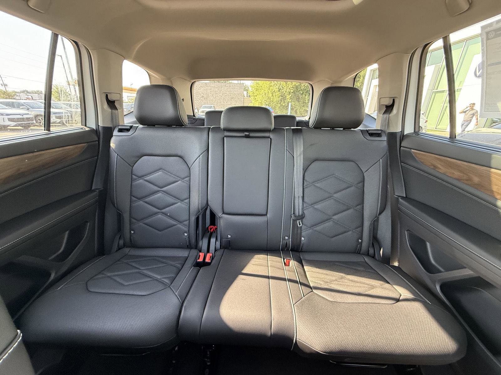 New 2026 Volkswagen Atlas SE image 16