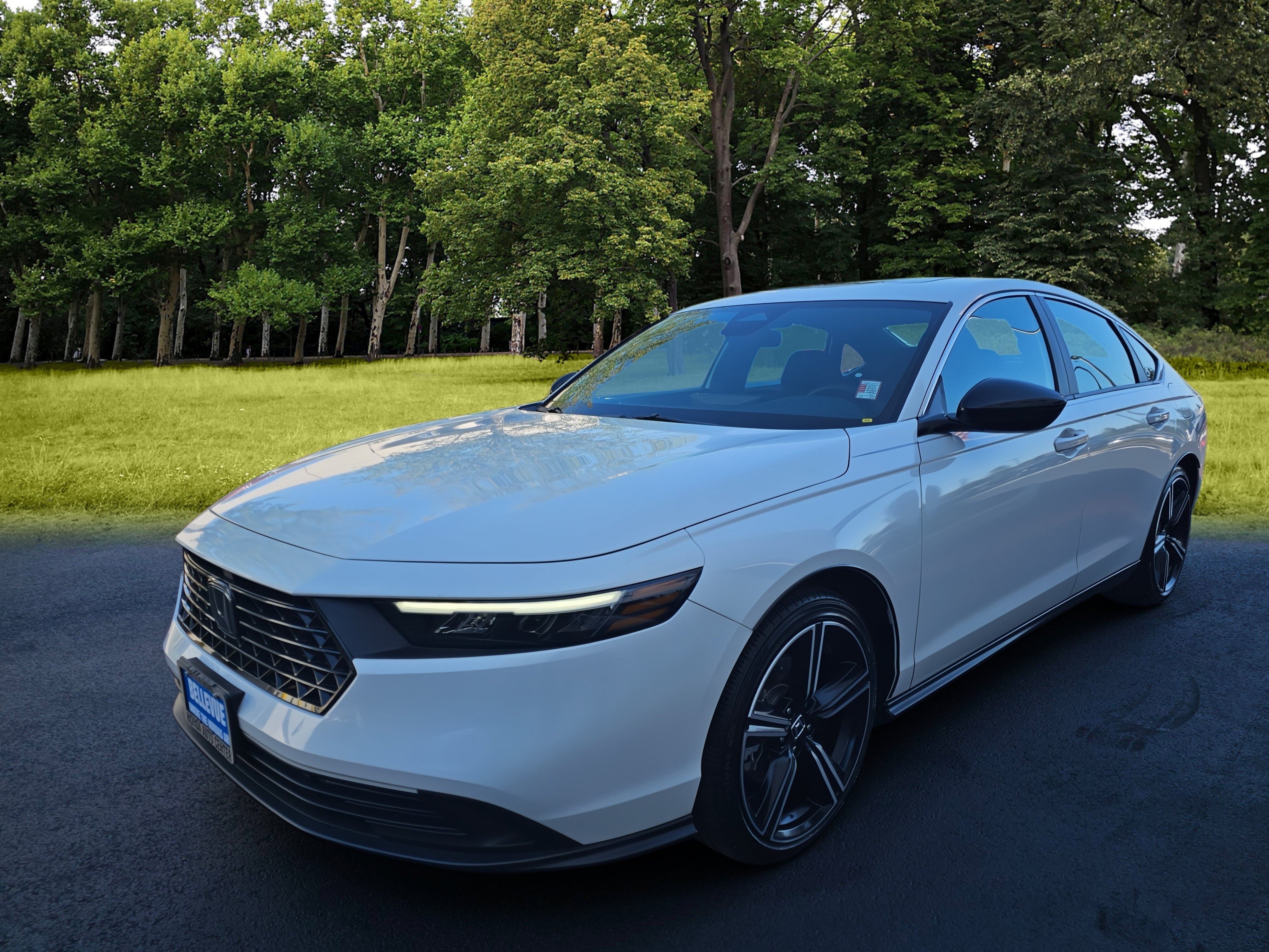 Used 2023 Honda Accord Sport image 3