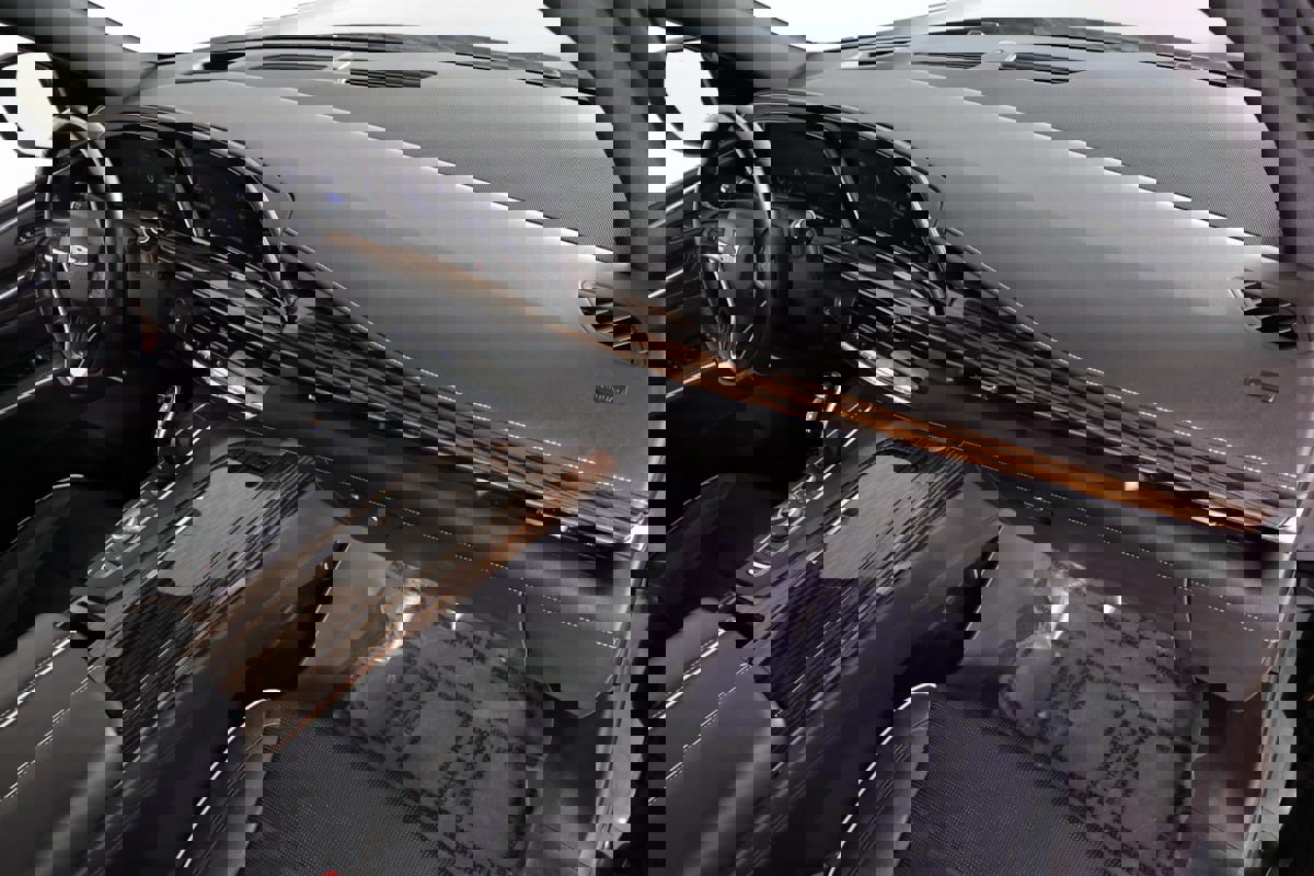 Used 2022 Cadillac Escalade Premium Luxury image 40