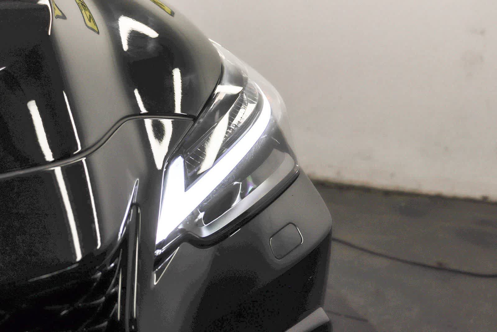 Used 2026 Lexus NX 450h+ F Sport AWD/4WD image 7