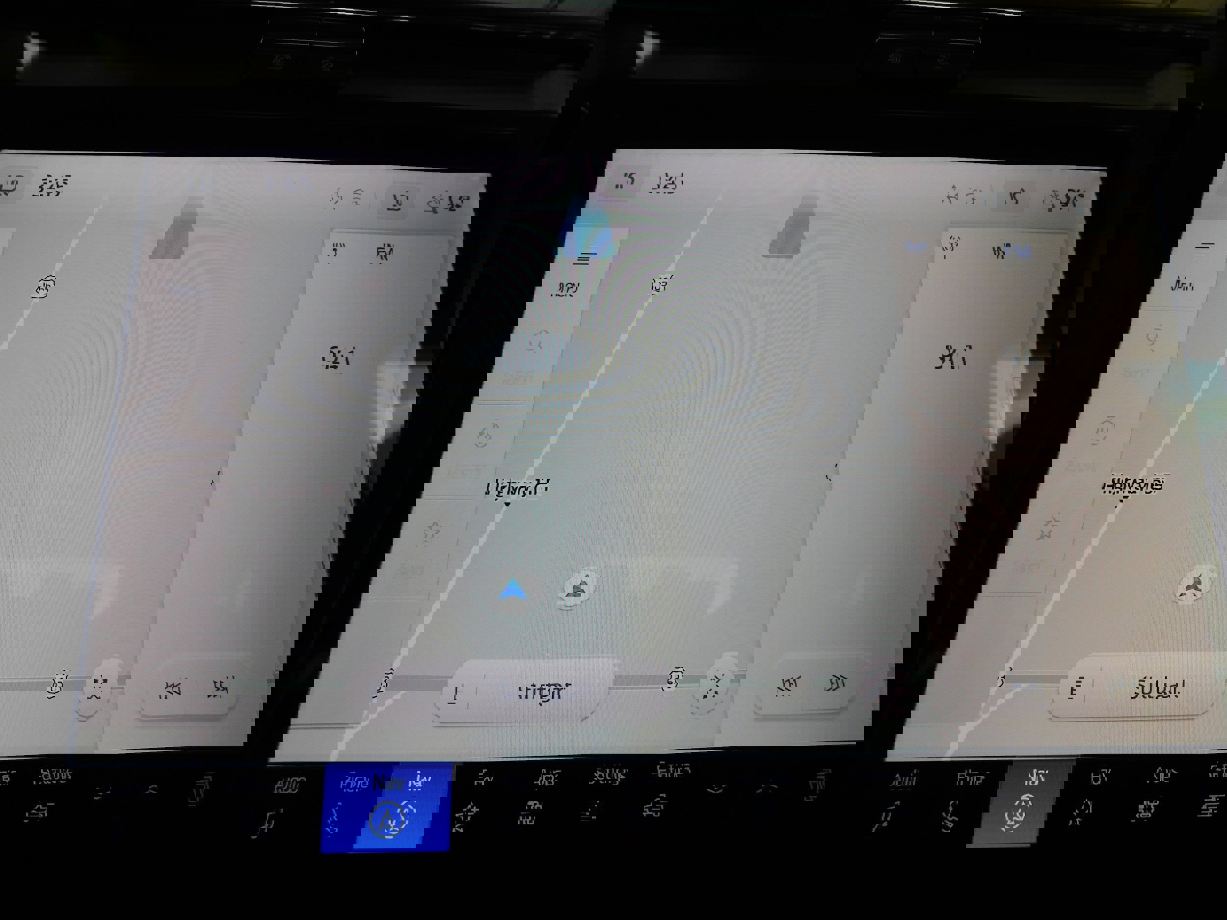 New 2026 Ford F250 Lariat w/ Chrome Package image 28