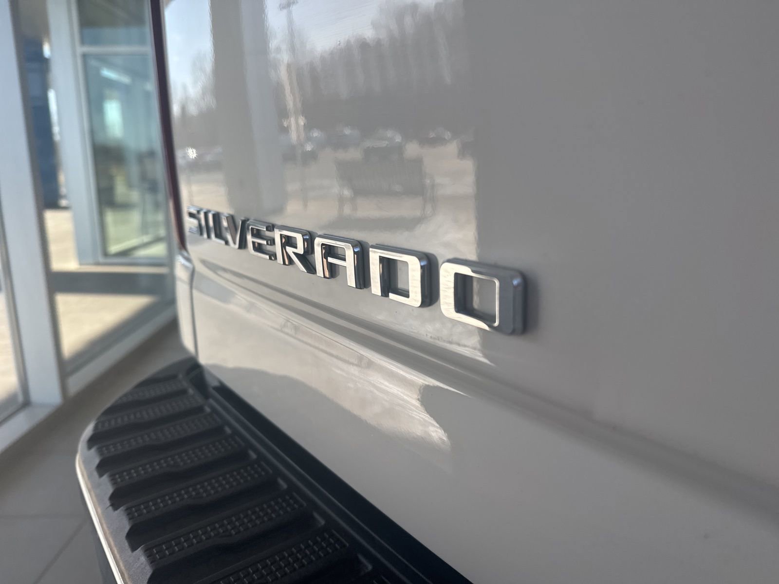 Used 2023 Chevrolet Silverado 2500 LT w/ Convenience Package image 14