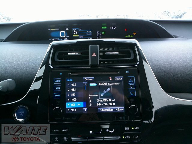 Used 2017 Toyota Prius Three image 13