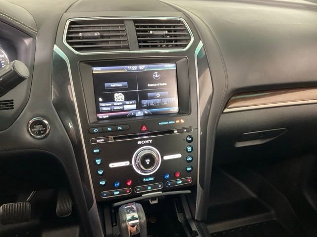 Used 2016 Ford Explorer Platinum image 17