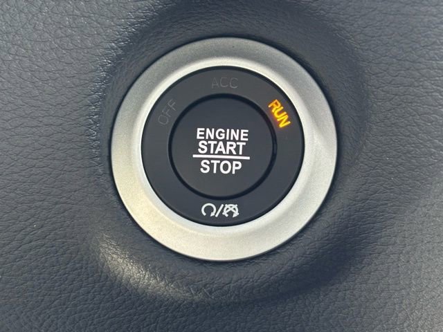 New 2026 Chrysler Pacifica Select image 37