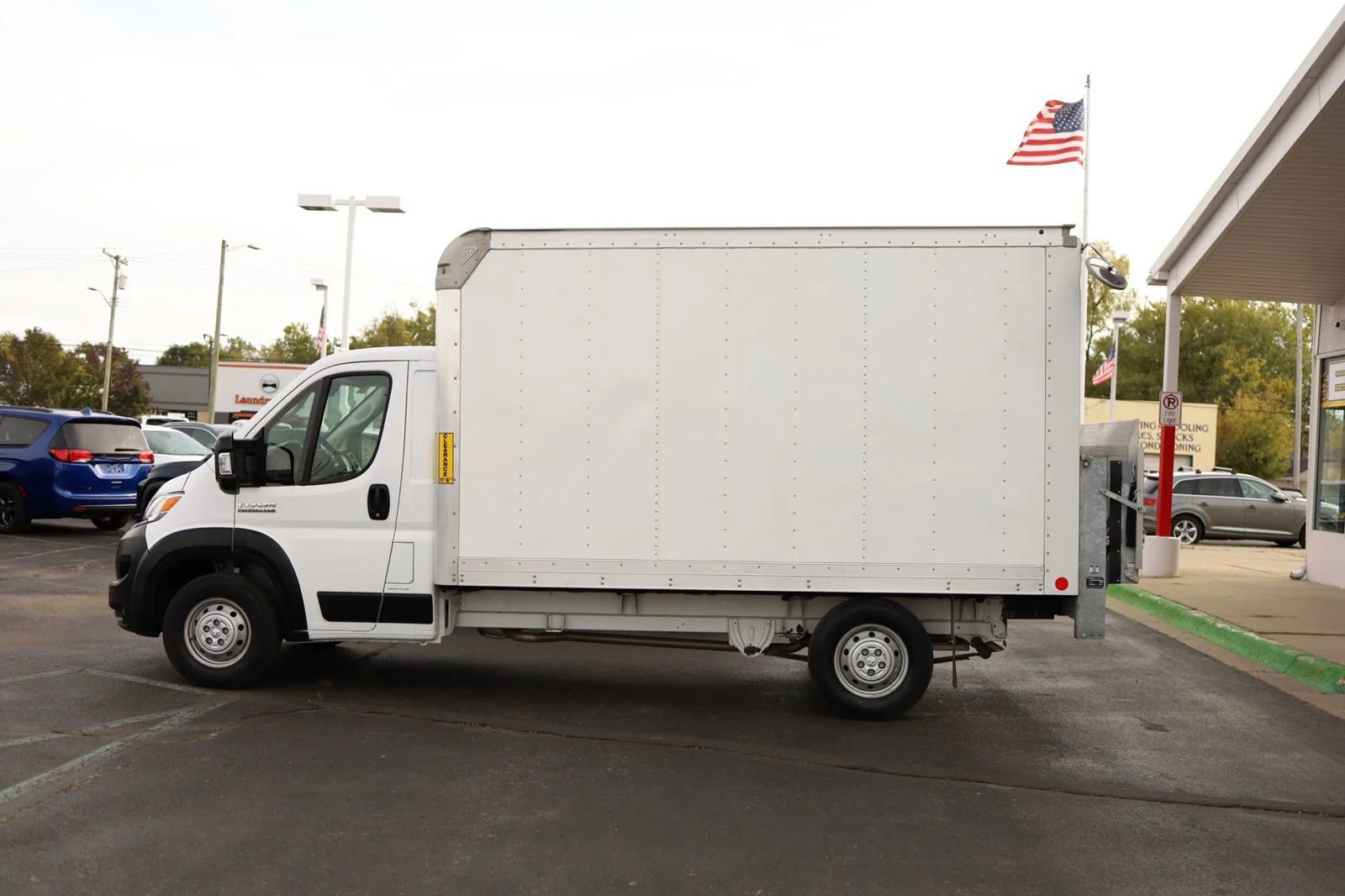 Used 2023 RAM ProMaster 3500 w/ Convenience Group image 8