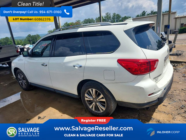 Used 2019 Nissan Pathfinder SV FWD image 3