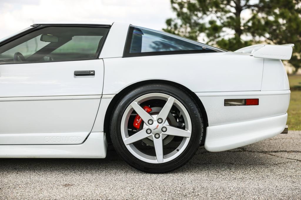 Used 1995 Chevrolet Corvette Coupe image 3