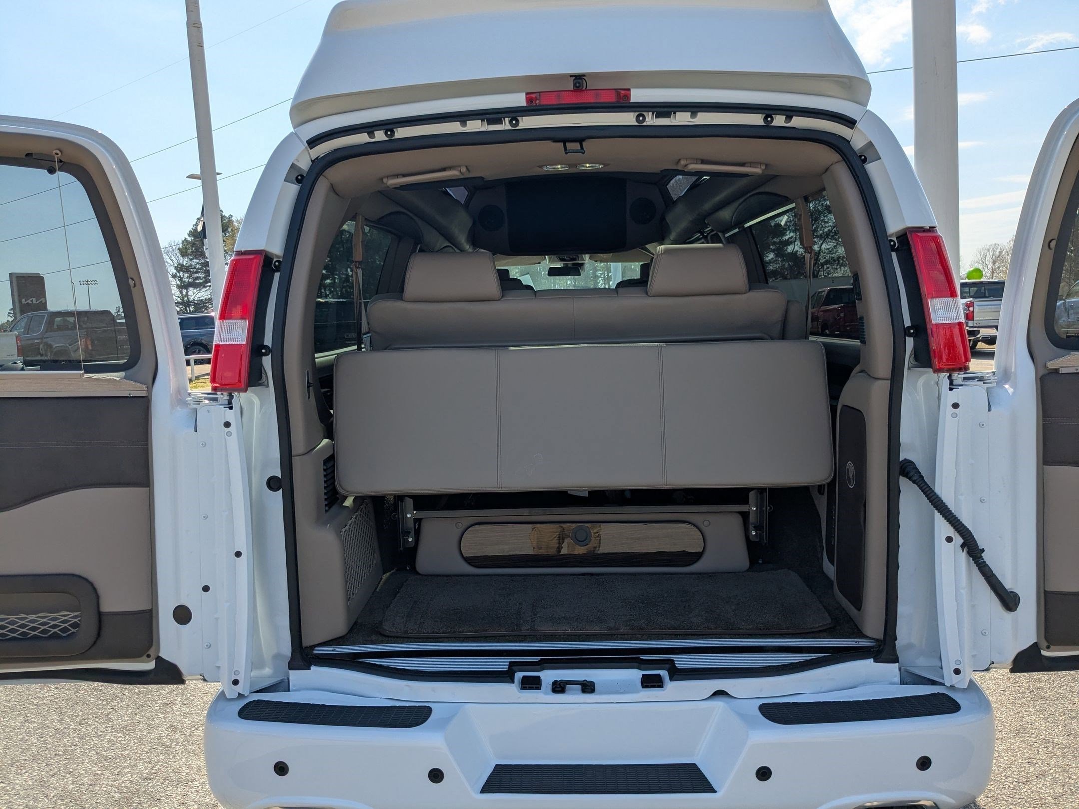 New 2026 Chevrolet Express 2500 Extended w/ Driver Convenience Package image 4