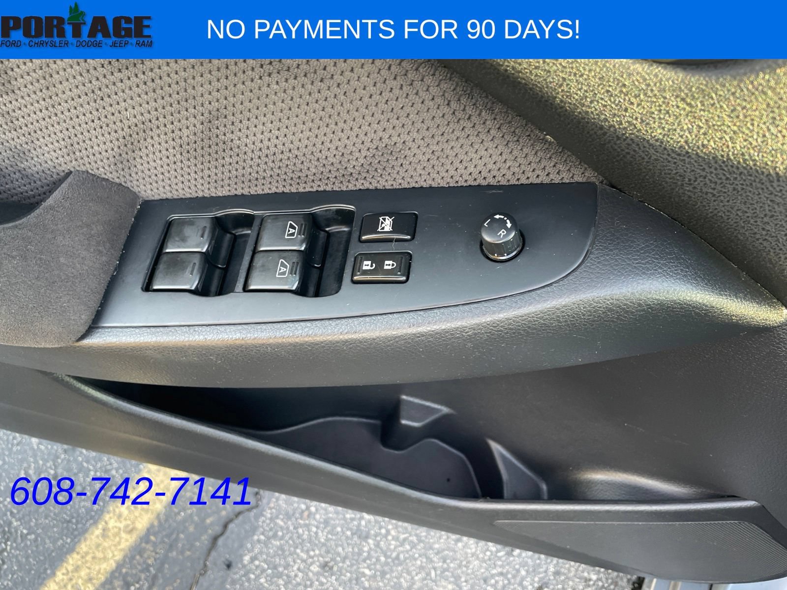 Used 2009 Nissan Altima 2.5 S w/ Convenience Plus Pkg FWD image 12