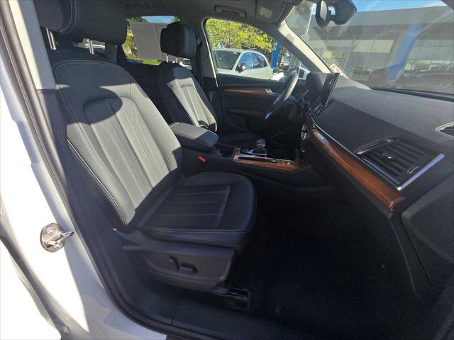 Used 2023 Audi Q5 2.0T Premium Plus w/ Premium Plus Package AWD/4WD image 10