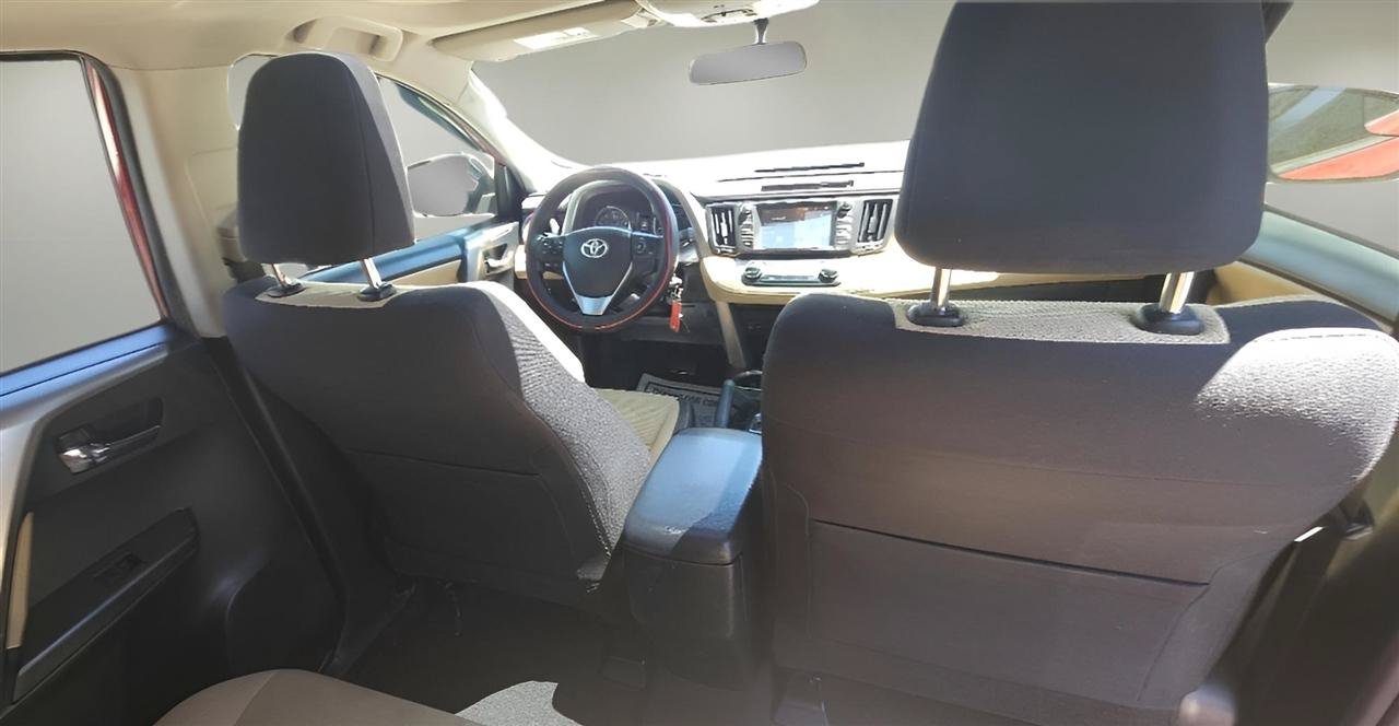 Used 2016 Toyota RAV4 XLE AWD/4WD image 27